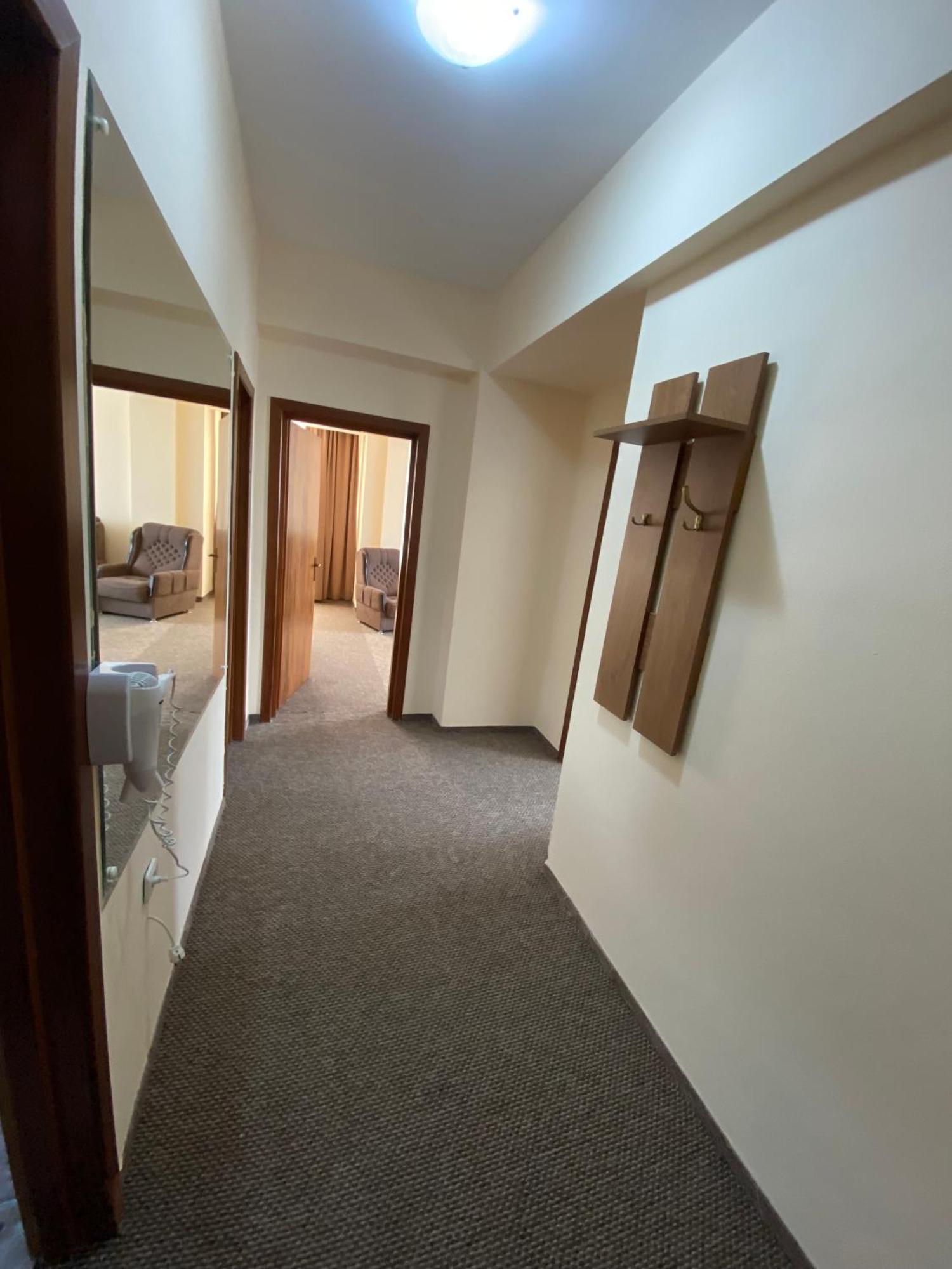 Hotel Diana Бистрица Экстерьер фото