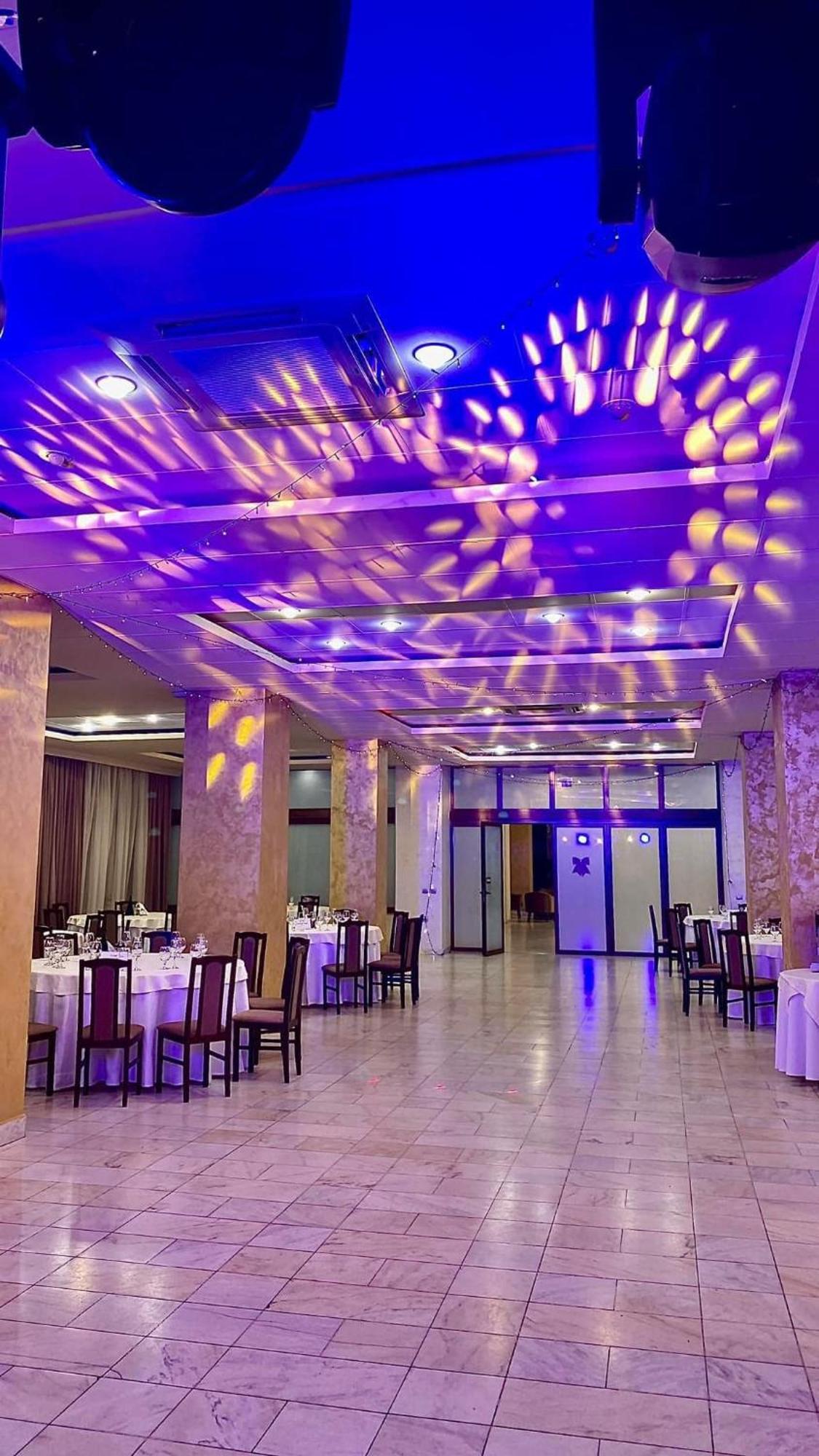 Hotel Diana Бистрица Экстерьер фото